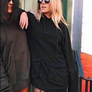 LF/Carmar Sweatshirt Cargo Dress w/ Hood